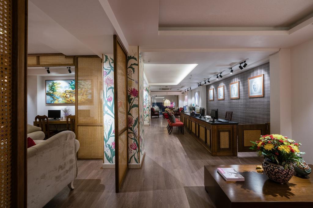 Asian Ruby Center Point Hotel & Spa Ho Chi Minh City Exterior photo