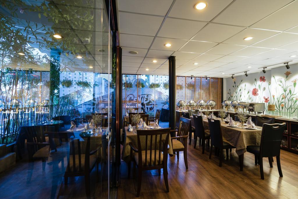 Asian Ruby Center Point Hotel & Spa Ho Chi Minh City Exterior photo