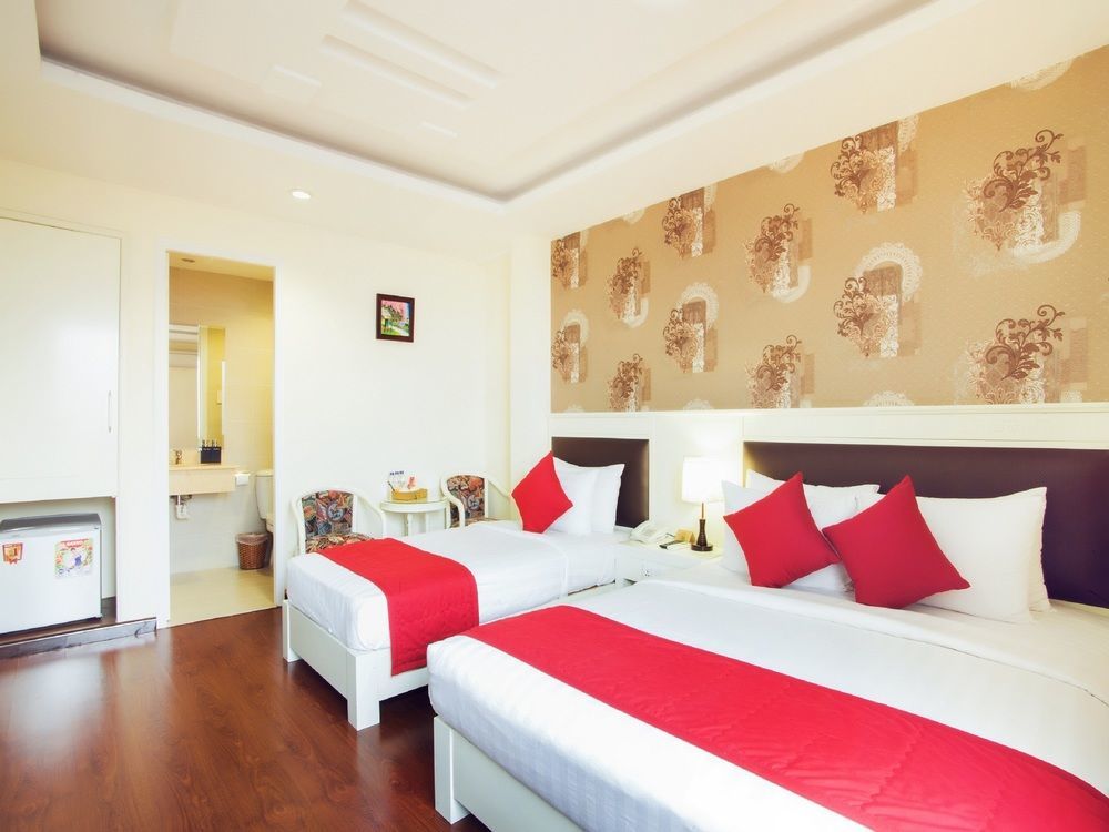 Asian Ruby Center Point Hotel & Spa Ho Chi Minh City Exterior photo